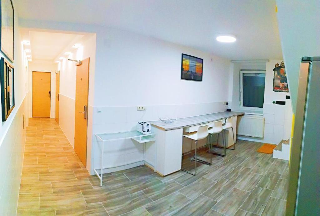 Smart Mini Hotel Βιέννη Εξωτερικό φωτογραφία
